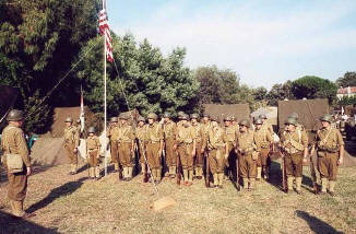 C�r�monie des Couleurs dans le camp